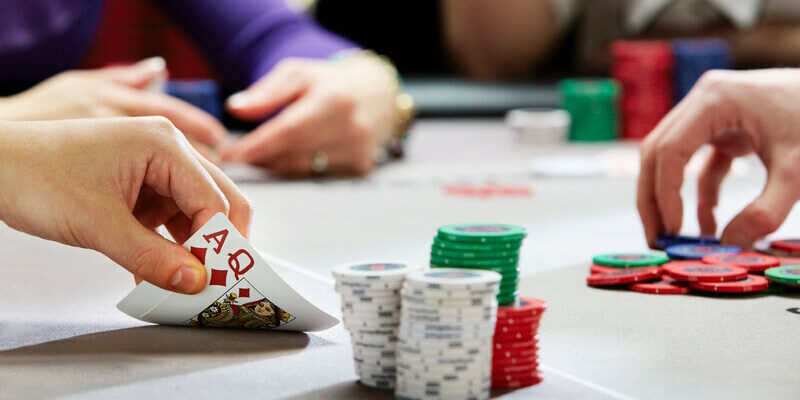 cach-danh-bai-Poker-1